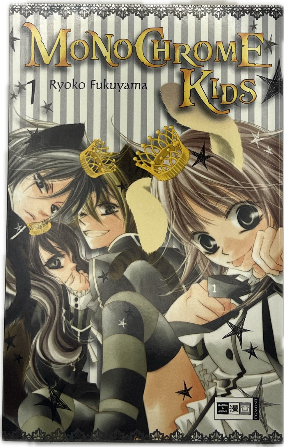 Monochrome Kids 01