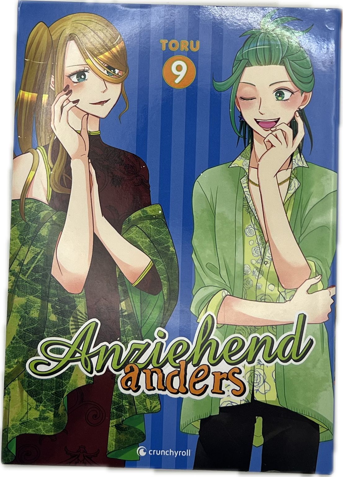 Anziehend anders 09