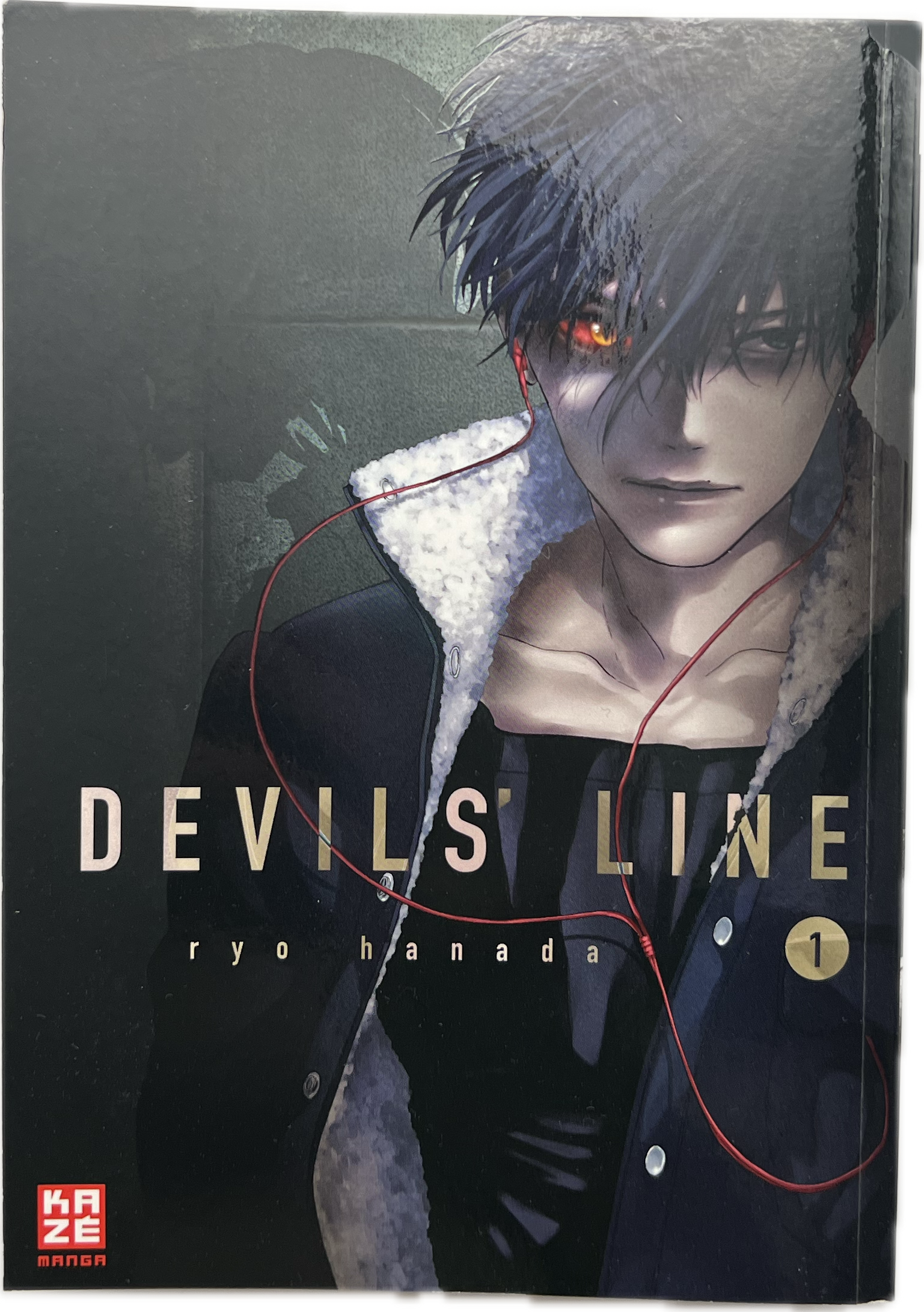 Devil's Line 01