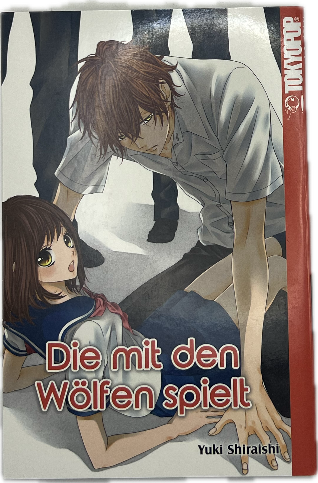 Die mit den Wölfen spielt