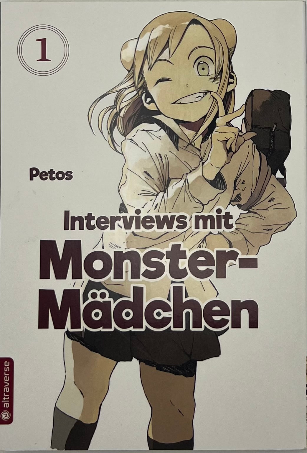 Interviews mit Monster-Mädchen 01