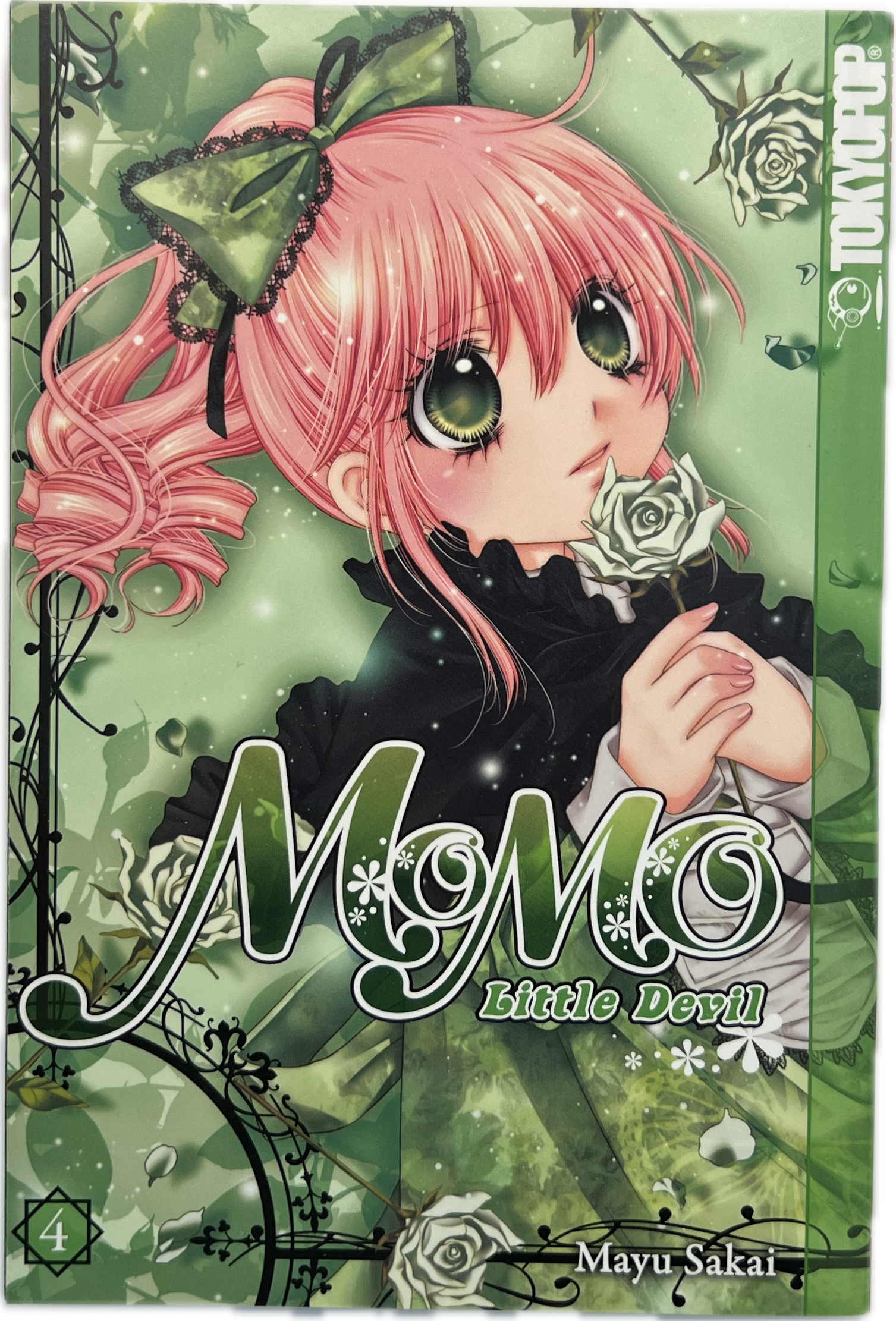Momo Little Devil 04