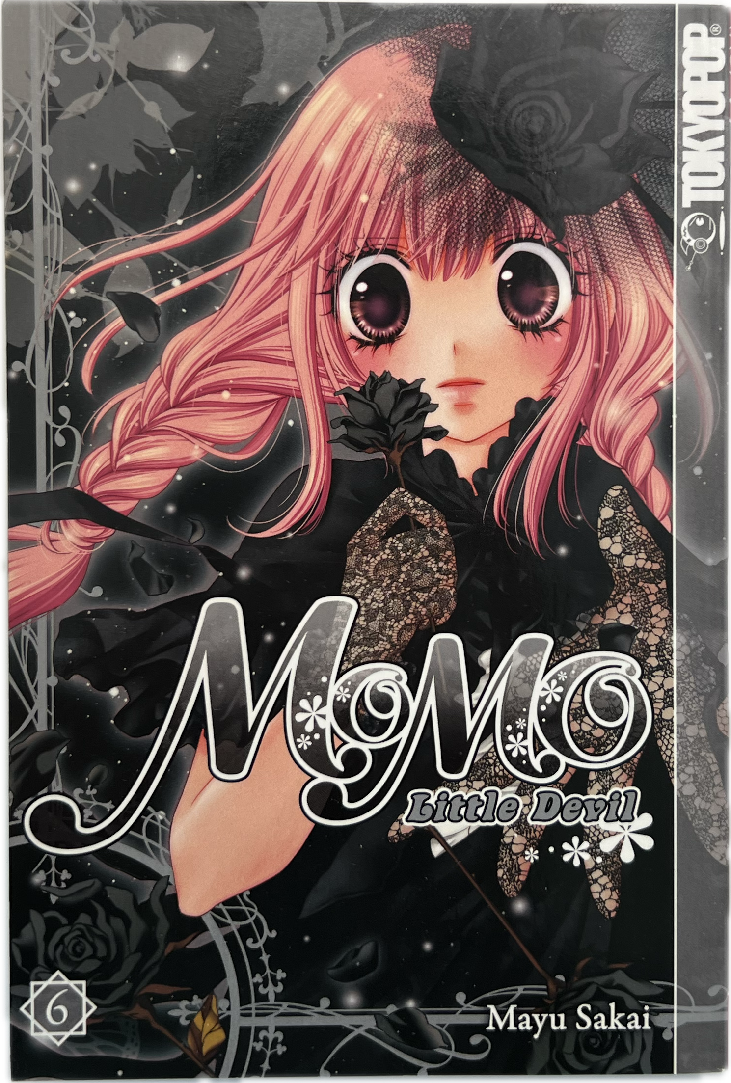 Momo Little Devil 06