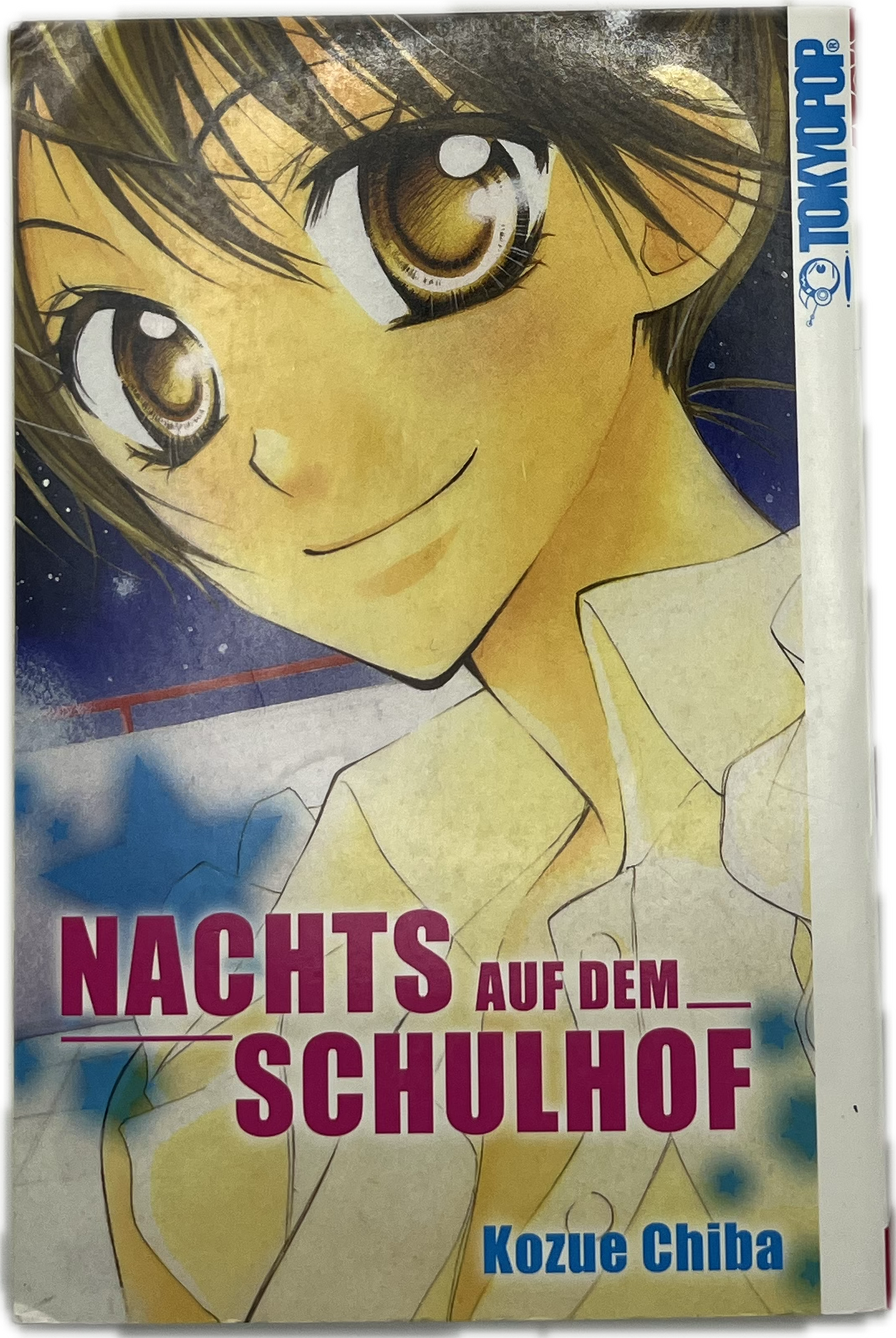 Nachts auf dem Schulhof